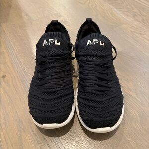 APL Sneakers